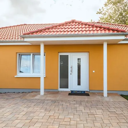 Ferienhaus Pusteblume Holiday home